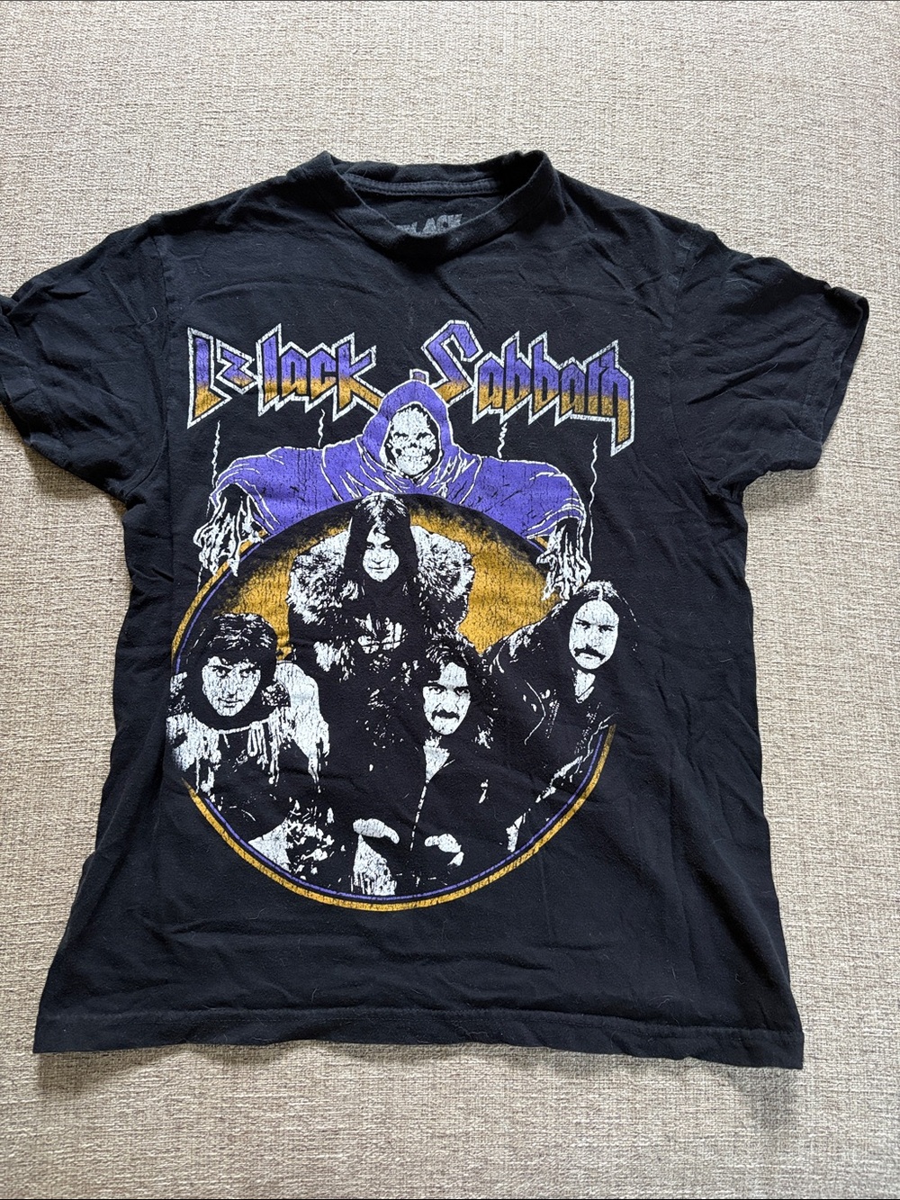 Black Sabbath XS shirt